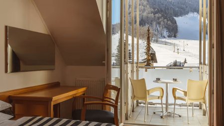 Hotel Ramada & Suites
