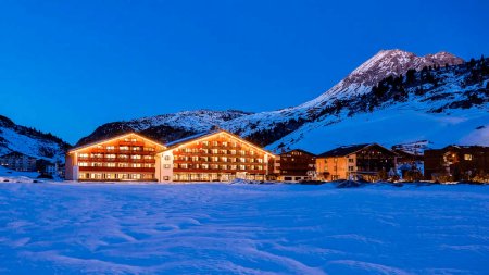 Hotel Robinson Alpenrose