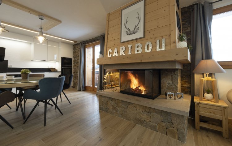 Chalet Caribou