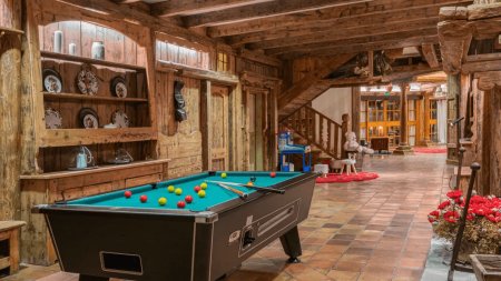 Village Montana Suites