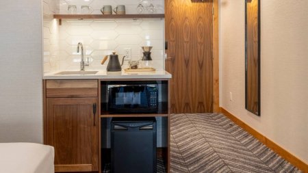 Hotel Canoe & Suites