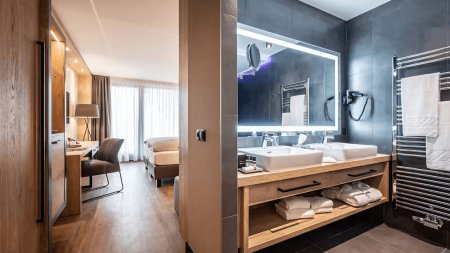 Hotel Adapura