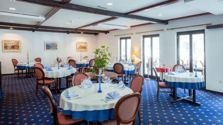 Hotel Jezero