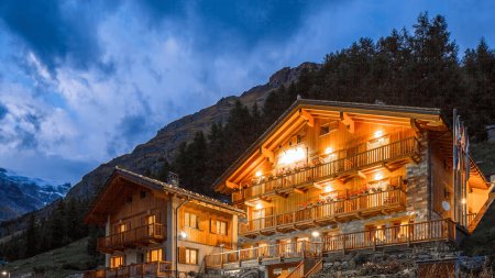 Hotel de Gletscher in Staffal