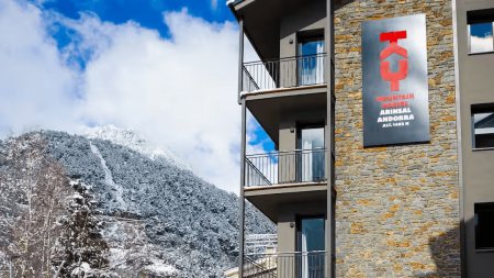 KY Mountain Hostel