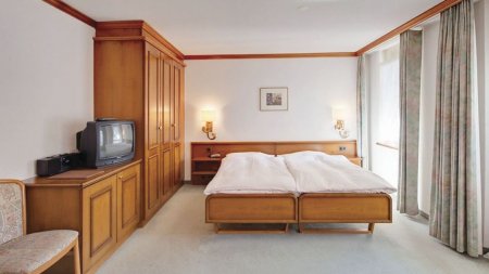 La Perle Apartments