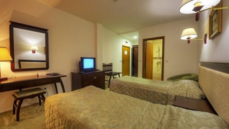 Hotel Merryan