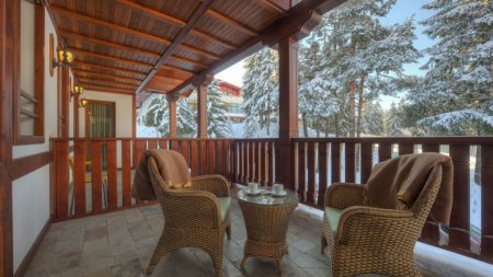 Hotel Merryan