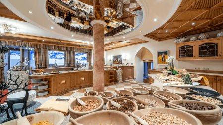 Hotel Jagdhof Bed & Breakfast