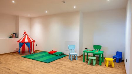 Le Sort Apartments