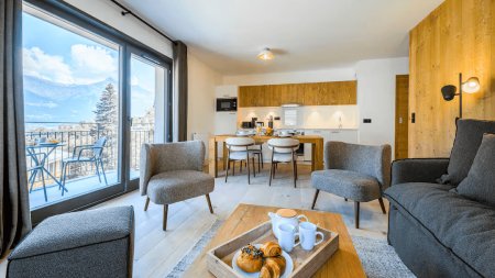 Les Sources de Canopée Apartments