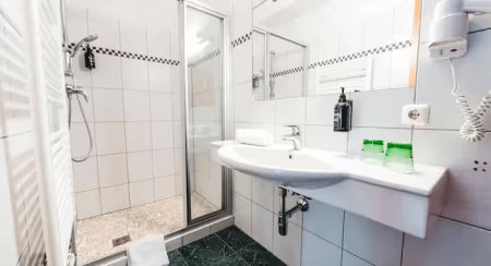 Cella Central Apartments